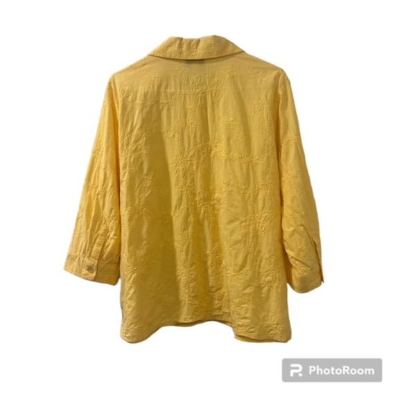 Breckenridge Woman Yellow Floral Embroidered 3/4 Sleeves Button Down Top Size 2x - Picture 2 of 11